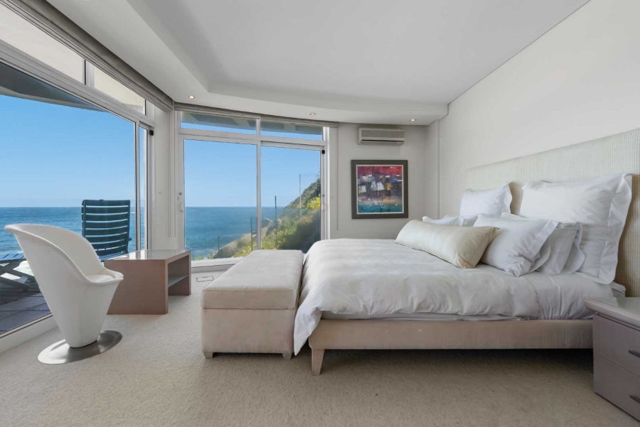 3 Bedroom Property for Sale in Clifton Western Cape